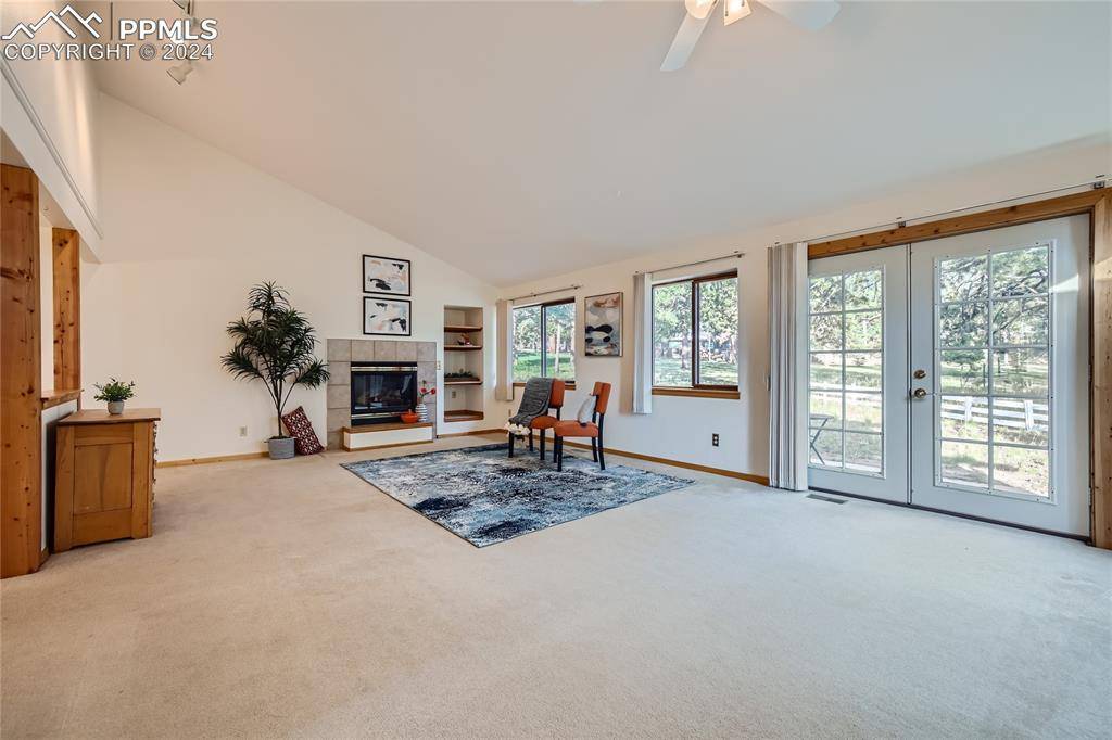 Woodland Park, CO 80863,240 Crestwood DR