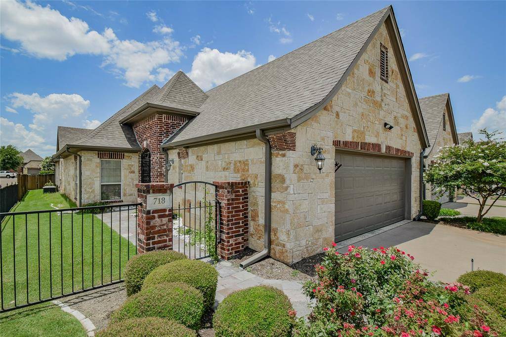 Granbury, TX 76048,718 N Avalon Court