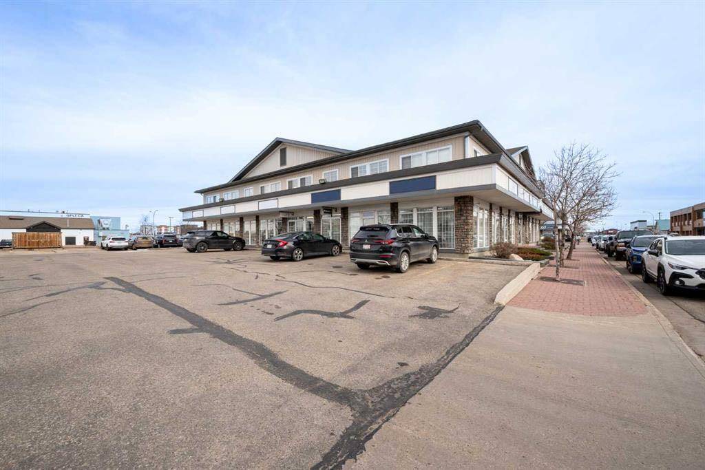 Grande Prairie, AB T8V 7X6,10126 97 Ave #109