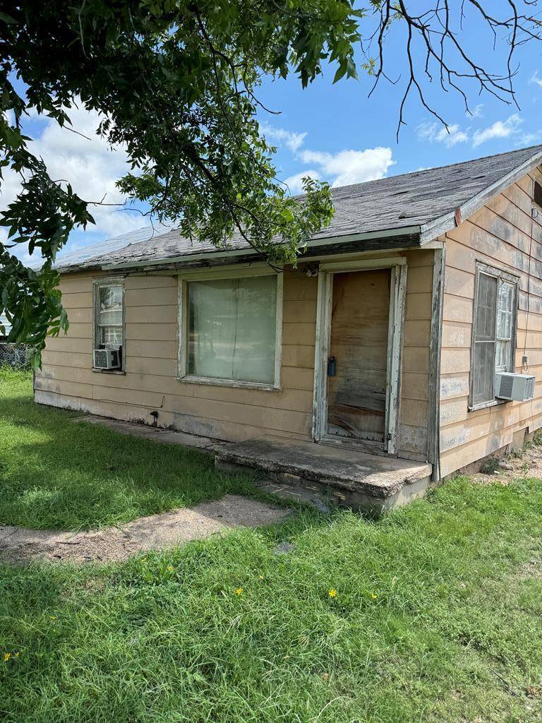 Ballinger, TX 76821,621 FM 2887