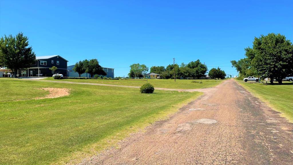 Howardwick, TX 79226,493-495 Pampa Street