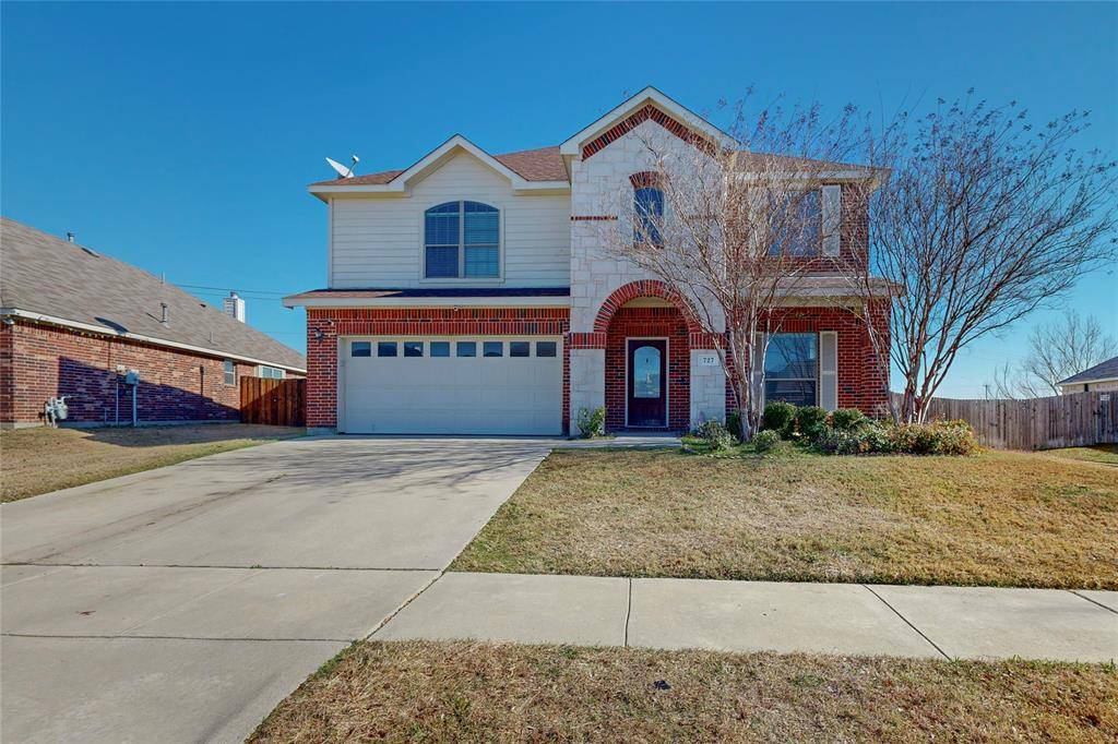 Arlington, TX 76002,727 Sendero Drive