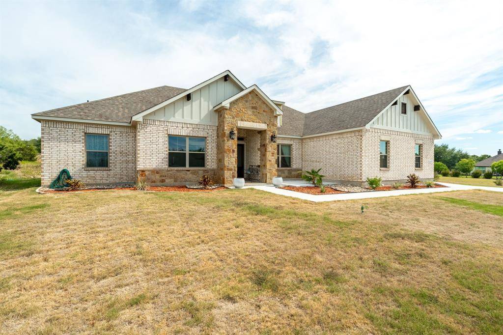 Granbury, TX 76049,7055 Heathington Boulevard