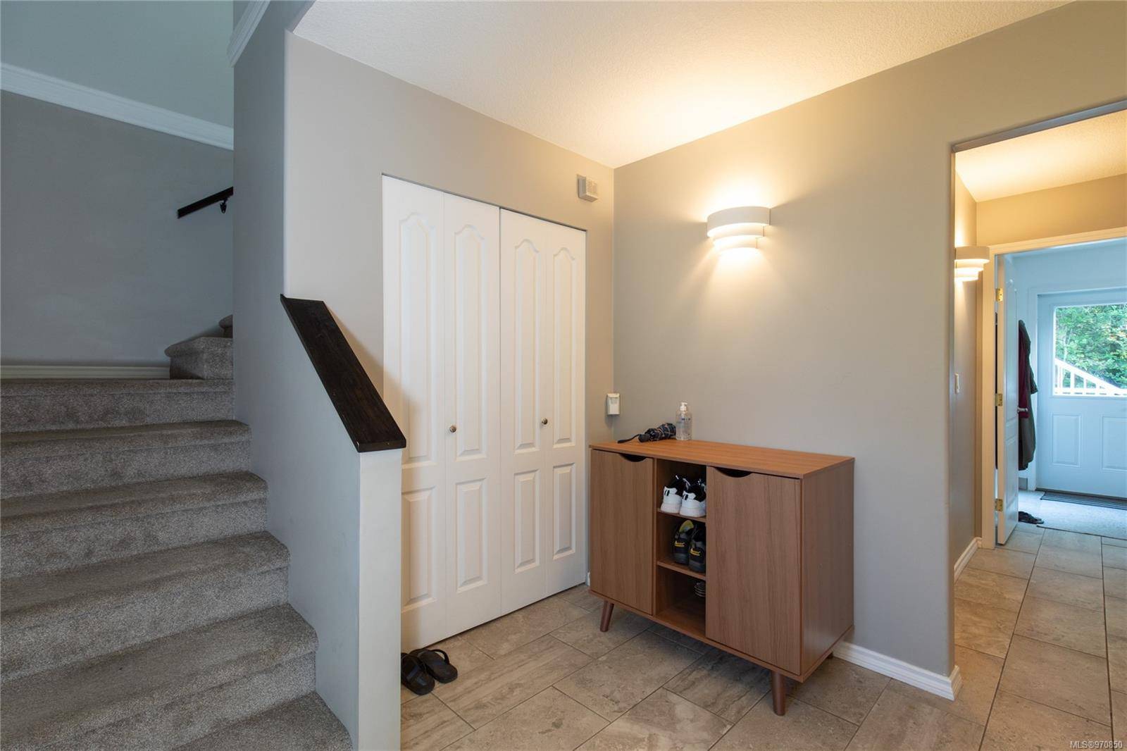 Nanaimo, BC V9R 6P3,826 Parkside Way