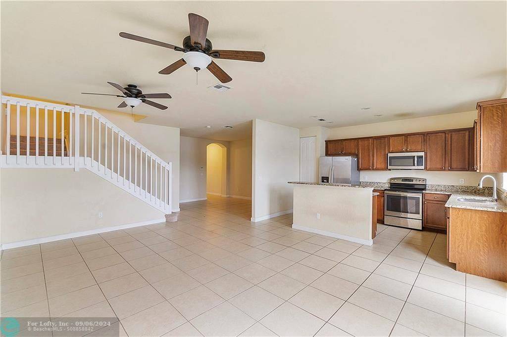 Parkland, FL 33076,8431 Lakeview Trl