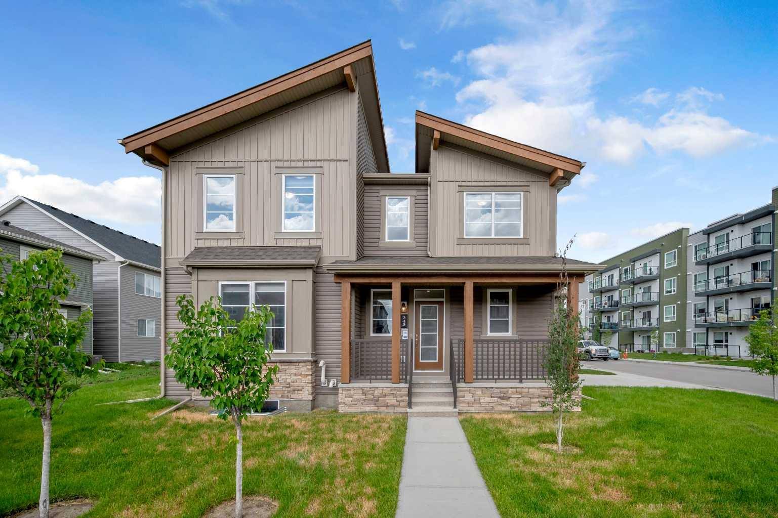 Calgary, AB T3P 1V9,245 Carringham WAY NW