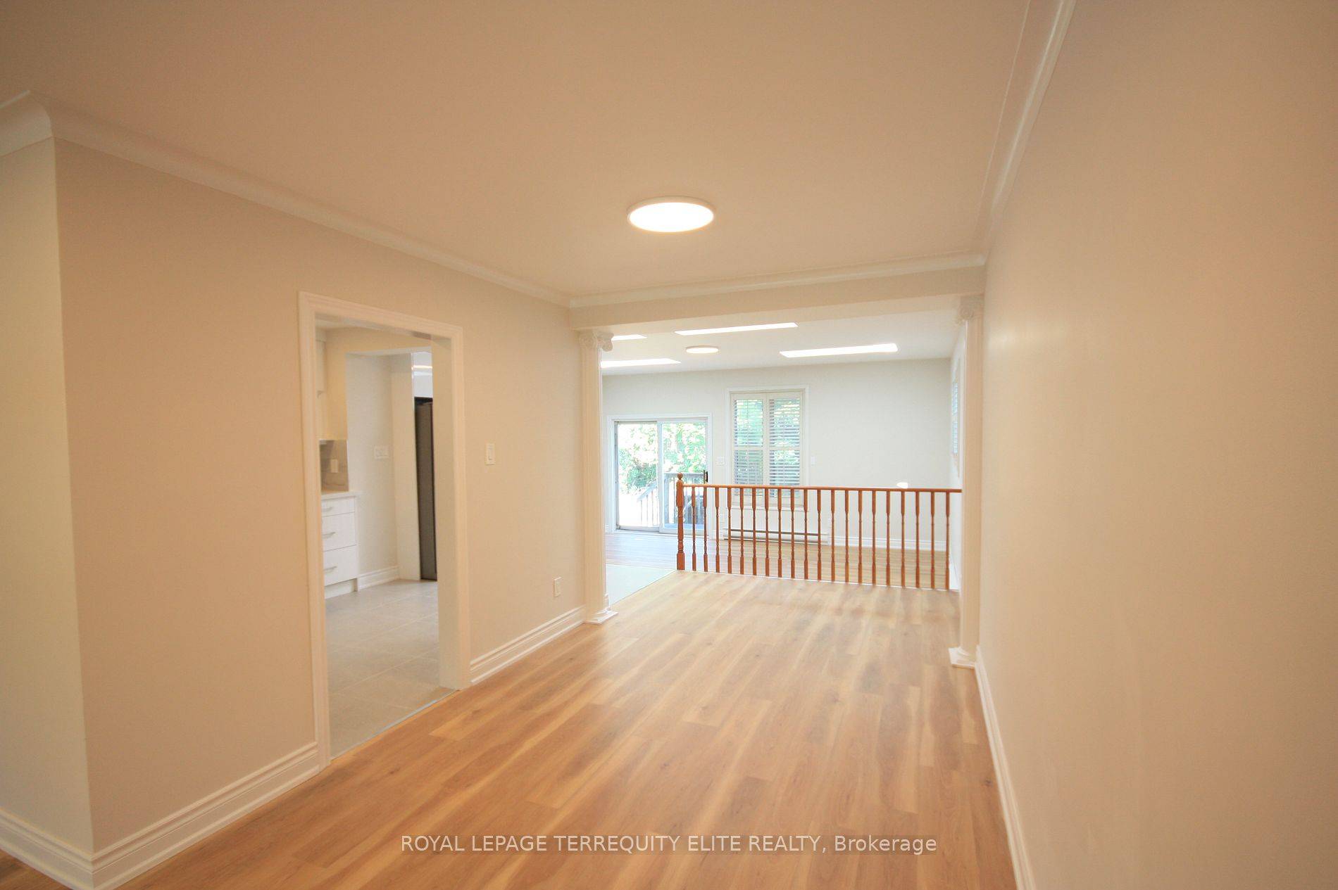 54 Beacham Cres, Toronto, ON M1T 1N1