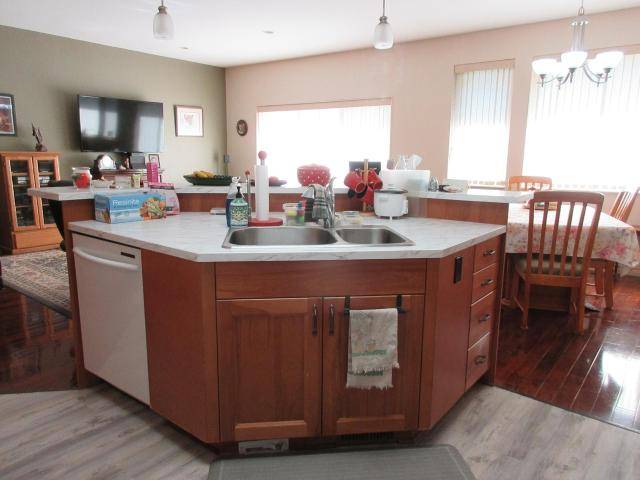 2011 BIRCH AVE, Merritt, BC V1K 1K2