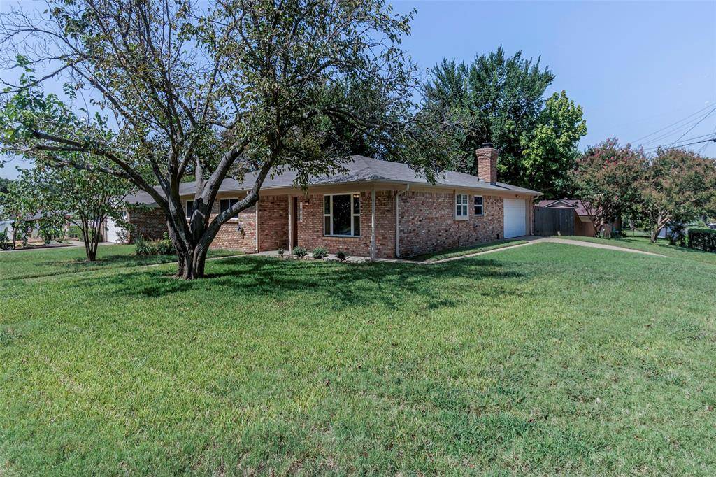 Hurst, TX 76053,1009 Irwin Drive