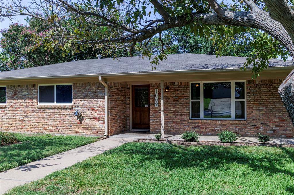 Hurst, TX 76053,1009 Irwin Drive