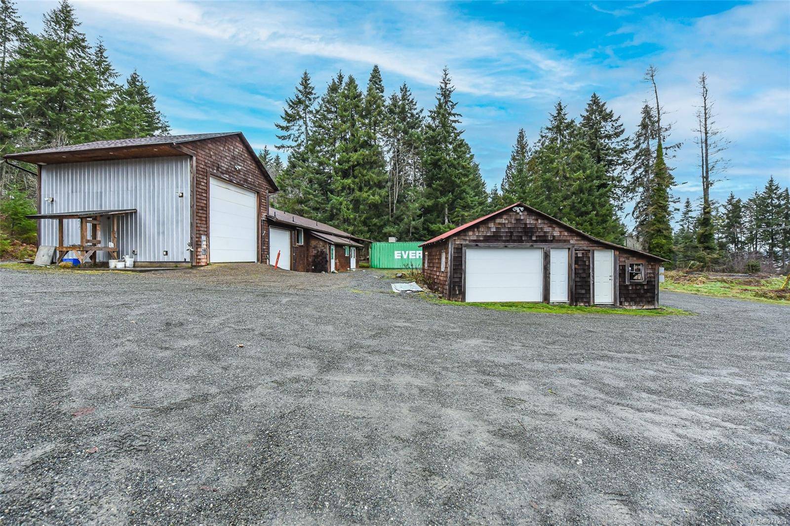 Royston, BC V9N 8S7,3747 Island Hwy S