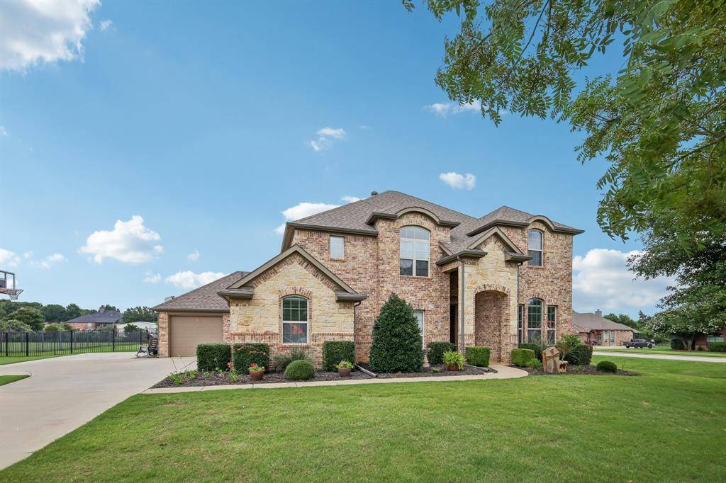 Joshua, TX 76058,7025 Twin Hills Drive