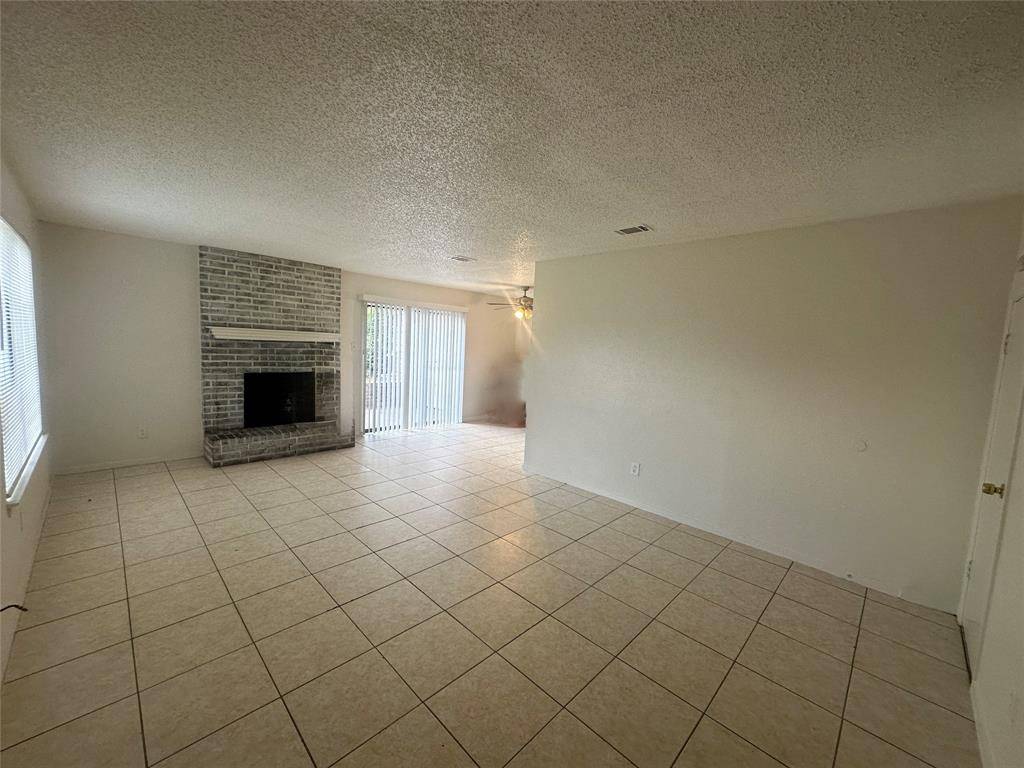 Garland, TX 75040,4001 N Garland Avenue #4