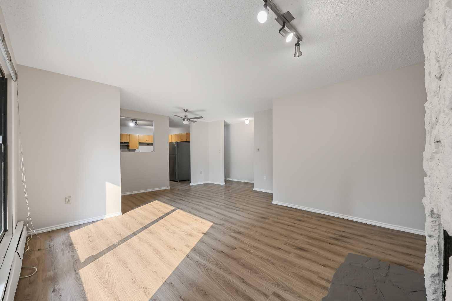 Calgary, AB T2N 0E1,618 2 AVE NW #203