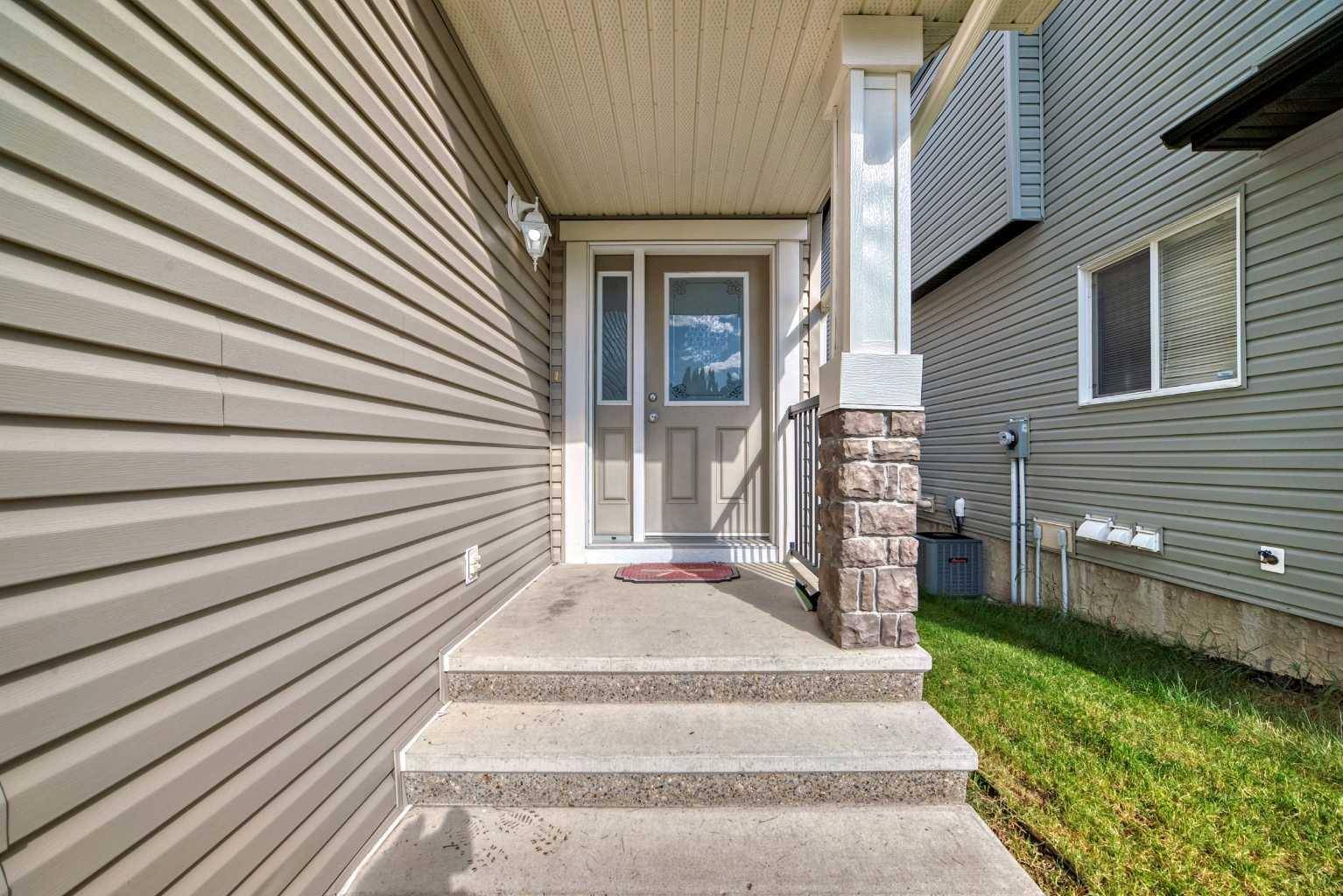 Calgary, AB T2Y 0K8,134 Bridlerange PL SW