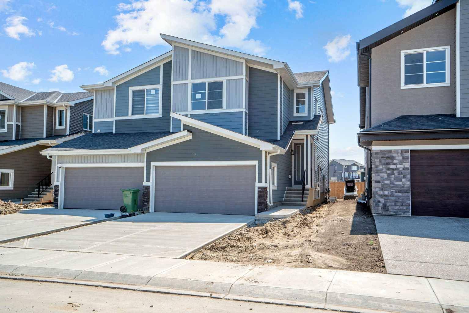 Chestermere, AB T1X 0M8,145 Waterford Heath