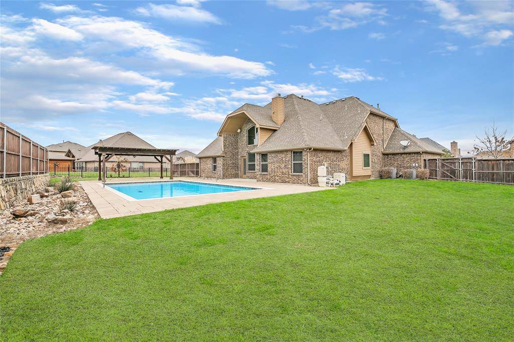 Forney, TX 75126,1003 Newington Circle