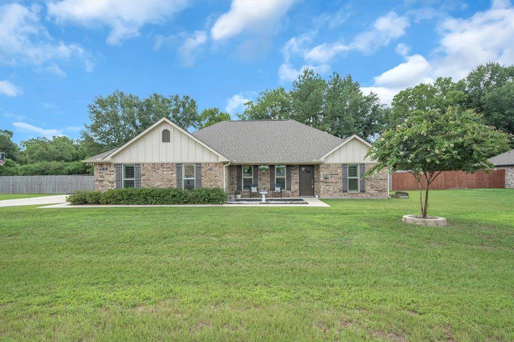 Mineola, TX 75773,132 Private Road 6292