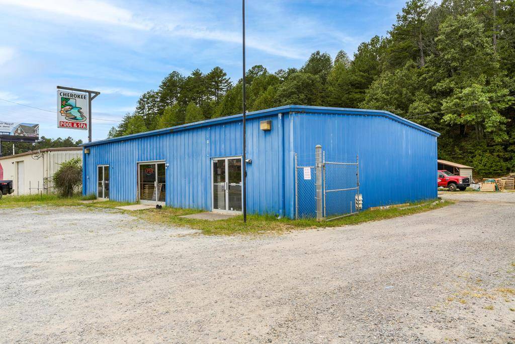 Murphy, NC 28906,2044 Hwy 64W