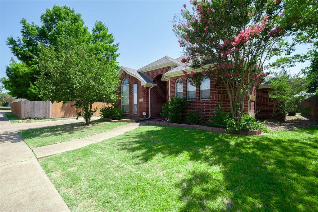 Rowlett, TX 75089,1522 Woodmont Avenue