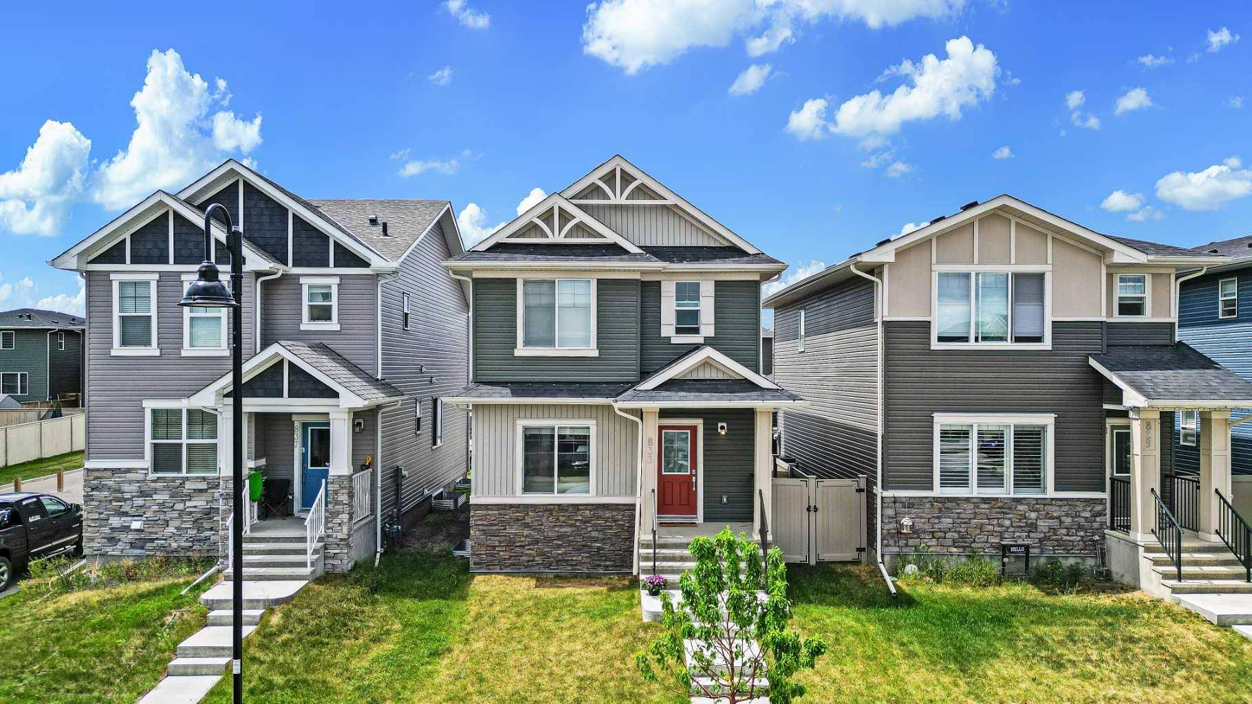 Airdrie, AB T4B5G4,833 Bayview CV SW