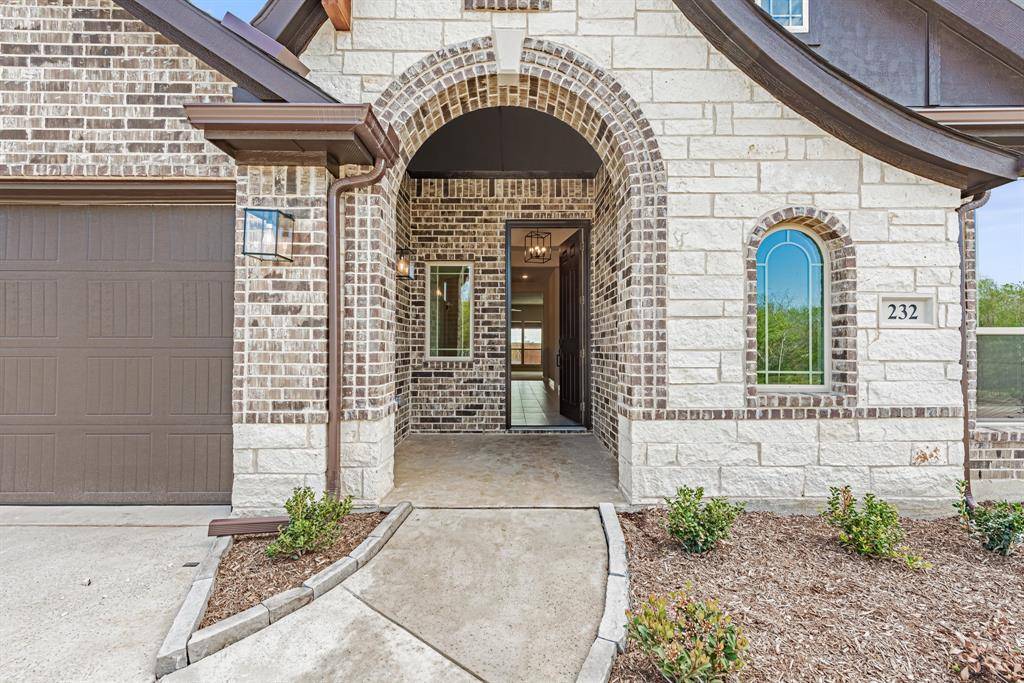 Alvarado, TX 76009,232 Shawnee Trail