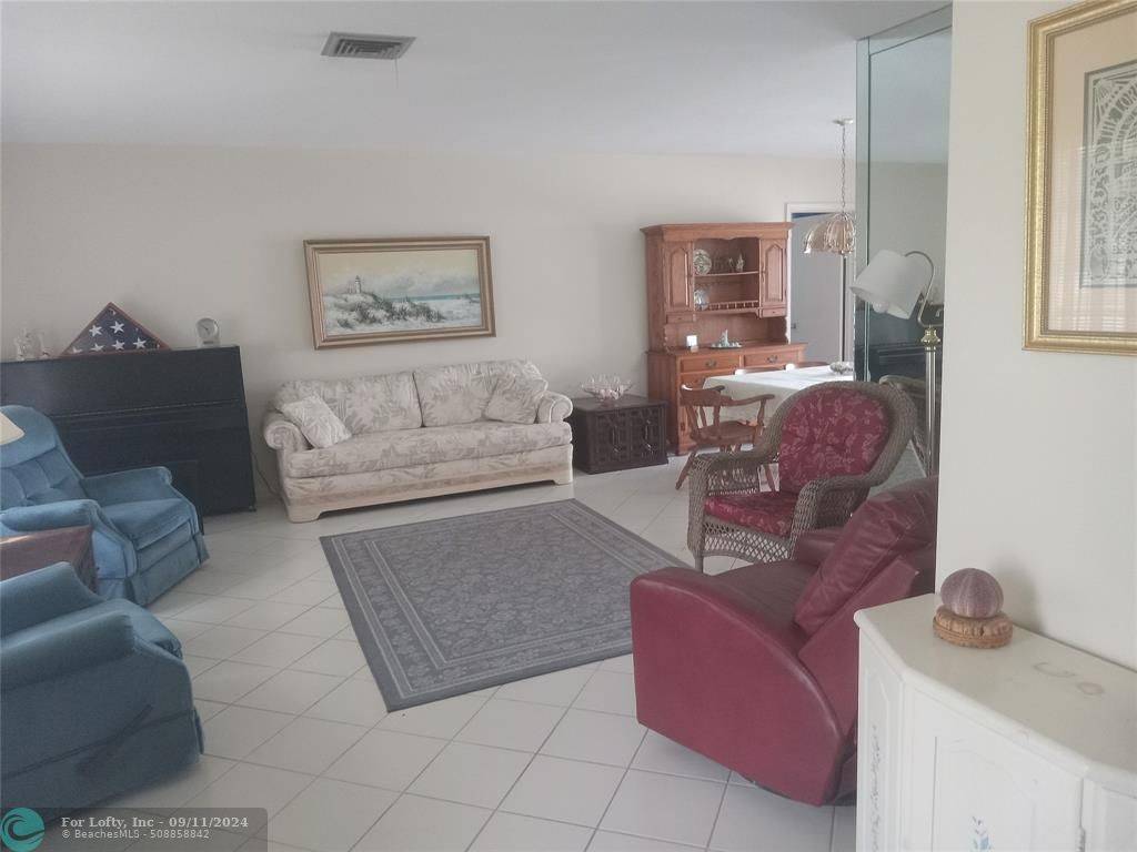 Boca Raton, FL 33487,756 Coventry St