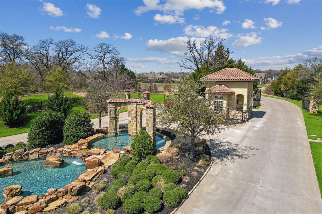 Flower Mound, TX 75022,5501 Santa Lucia Court