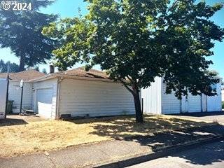 Cottage Grove, OR 97424,45 THOMAS LN