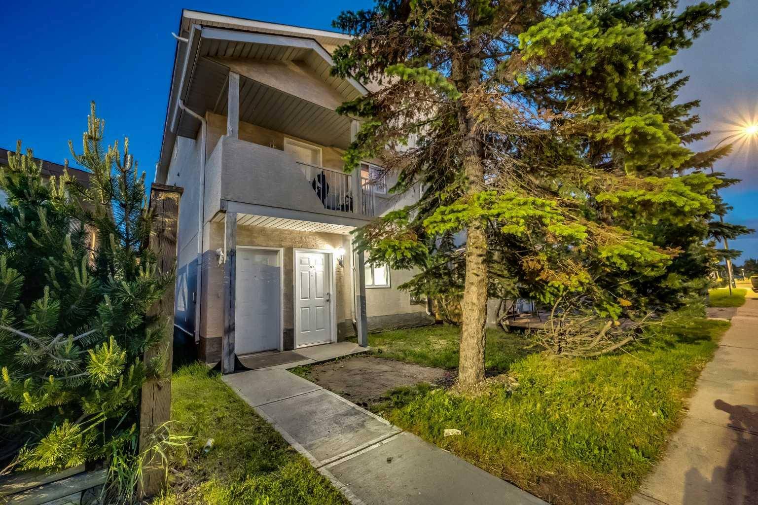 Calgary, AB T2A 1A3,1728 34 Street SE #102