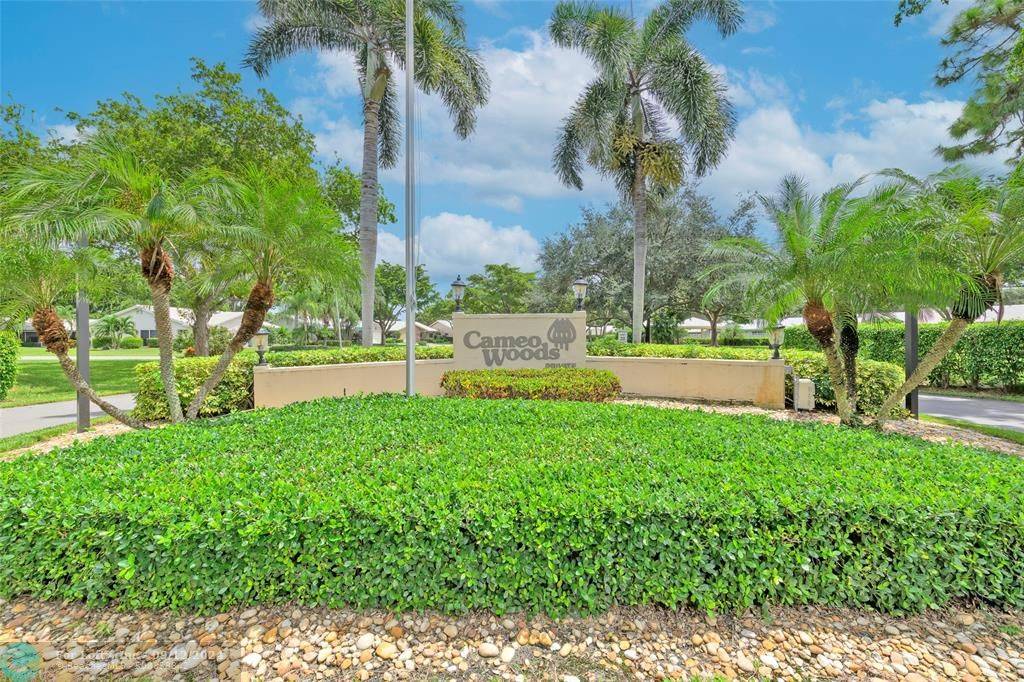 Boca Raton, FL 33433,22349 Treetop Cir