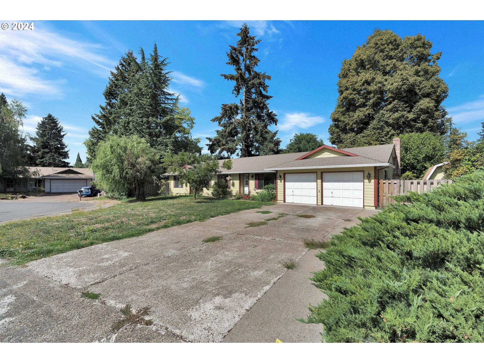 Hillsboro, OR 97123,3053 SE ROOD CT