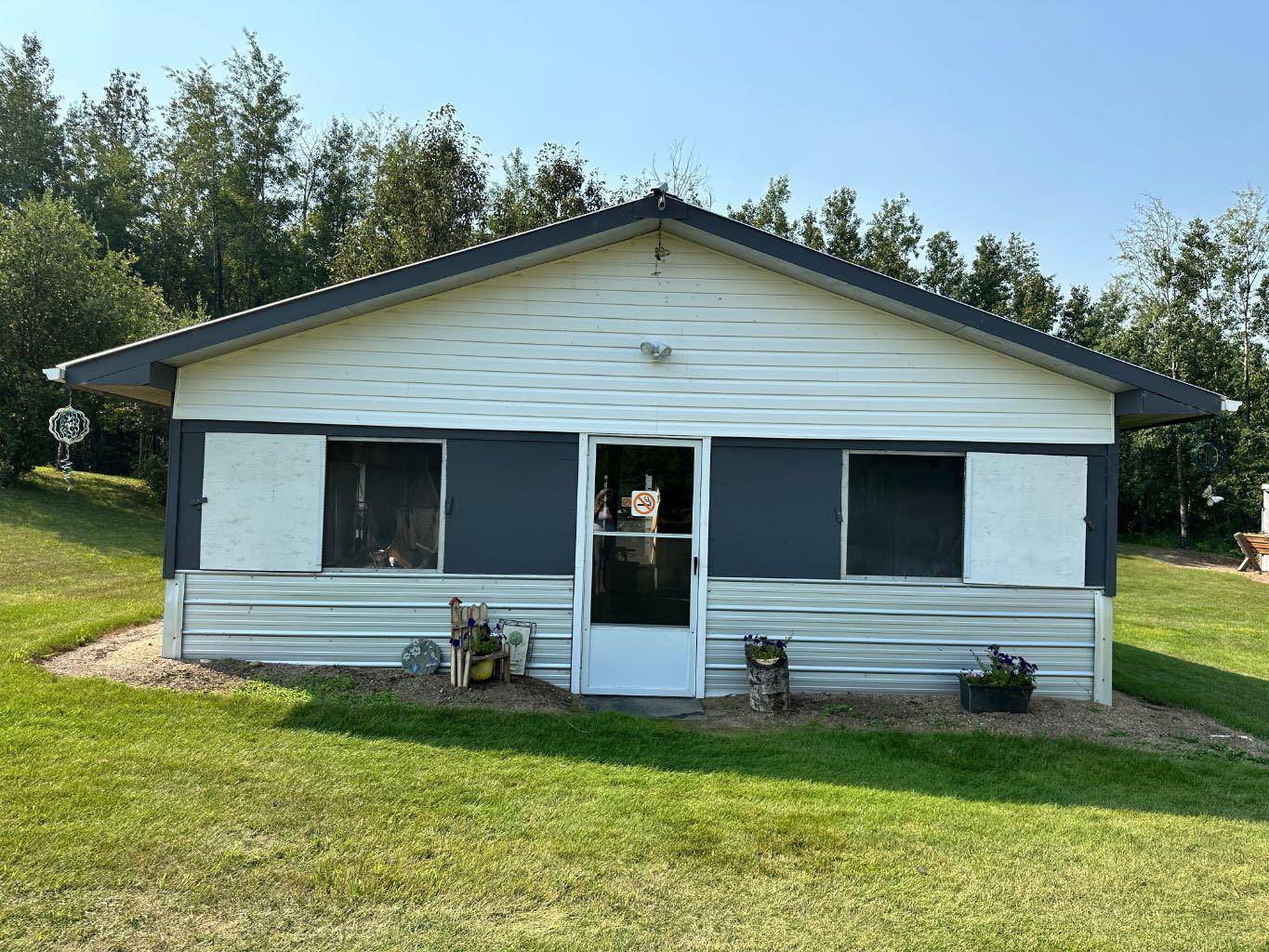 Lac Des Iles, SK S0M 1A0,109 Loiselle CRES