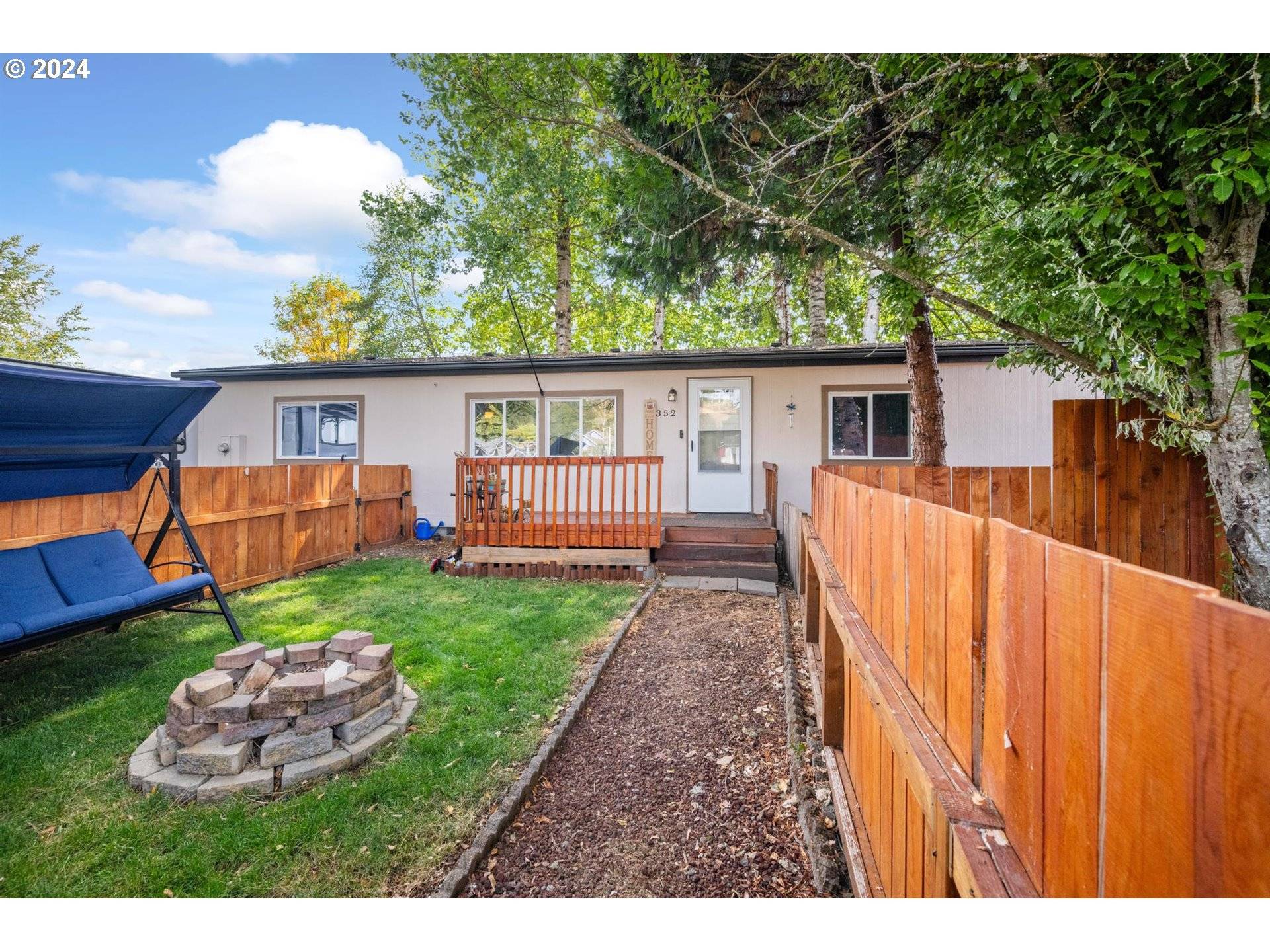 Sheridan, OR 97378,352 NE Faulconer CT