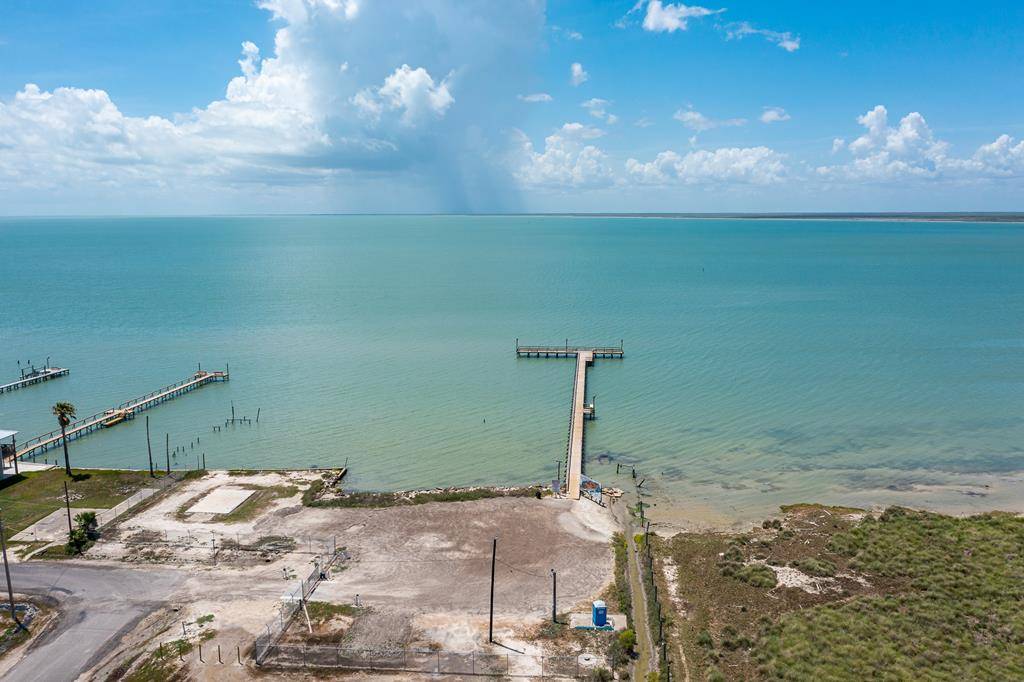 Rockport, TX 78382,368 W Misty Oak Lane