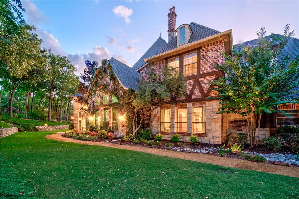 Flower Mound, TX 75022,5601 Pine Valley Drive