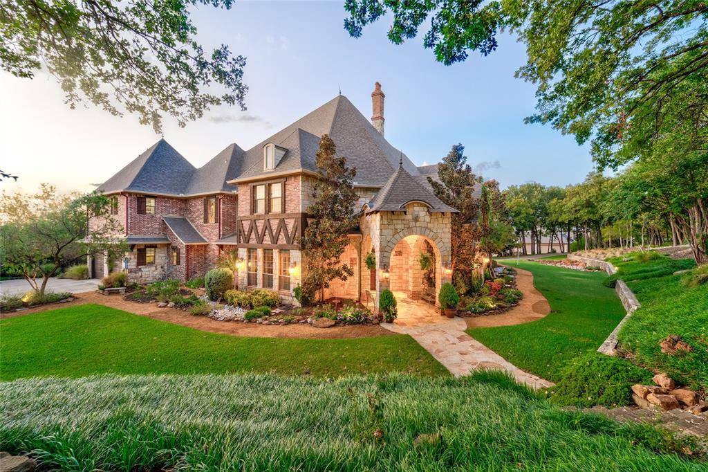 Flower Mound, TX 75022,5601 Pine Valley Drive