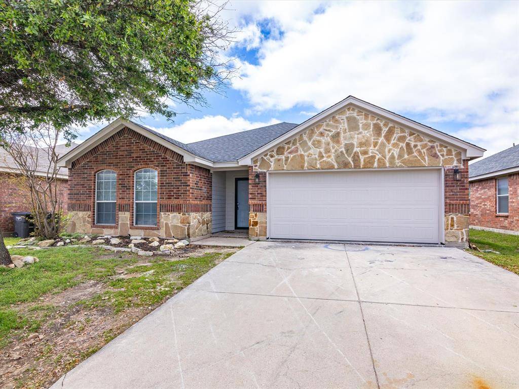 Fort Worth, TX 76179,8301 Deer Bluff Lane