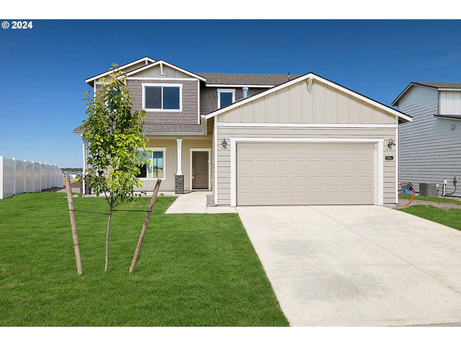 Hermiston, OR 97838,2123 NE 5TH ST