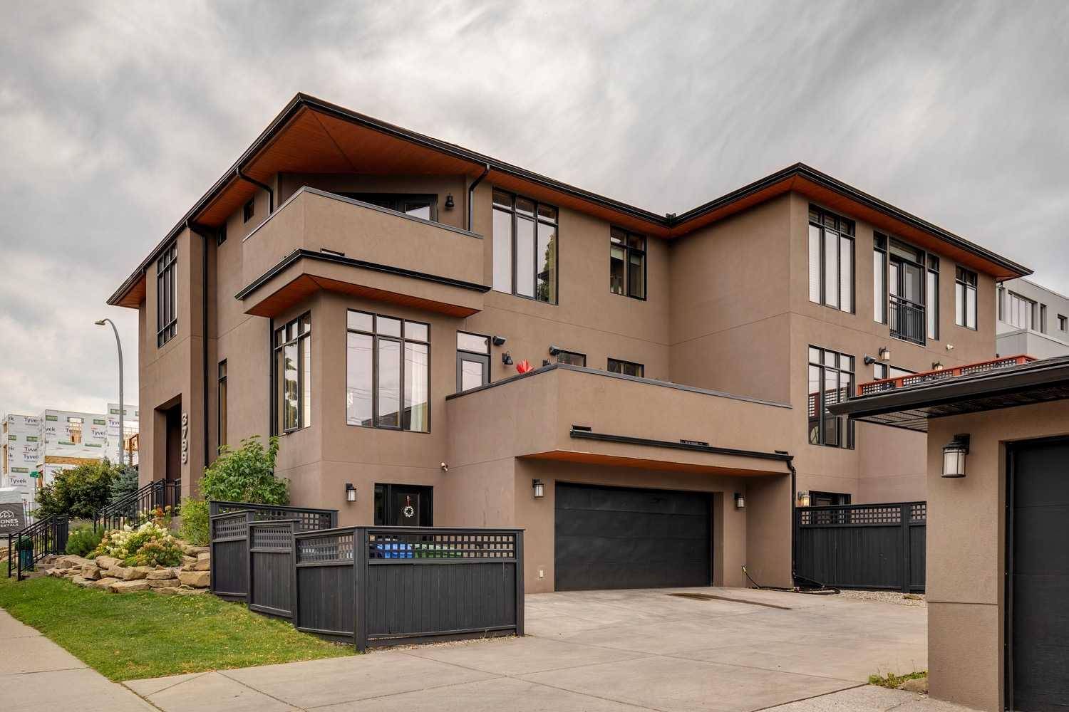 Calgary, AB T2T 6P9,3799 19 ST SW