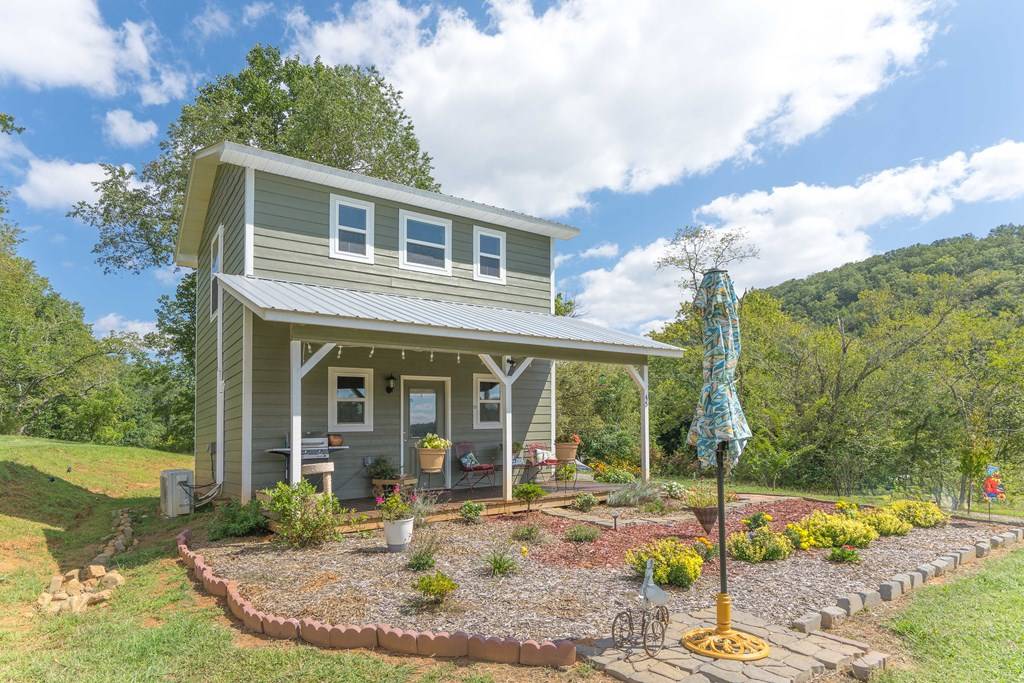 Hayesville, NC 28904,45 Joe Lane