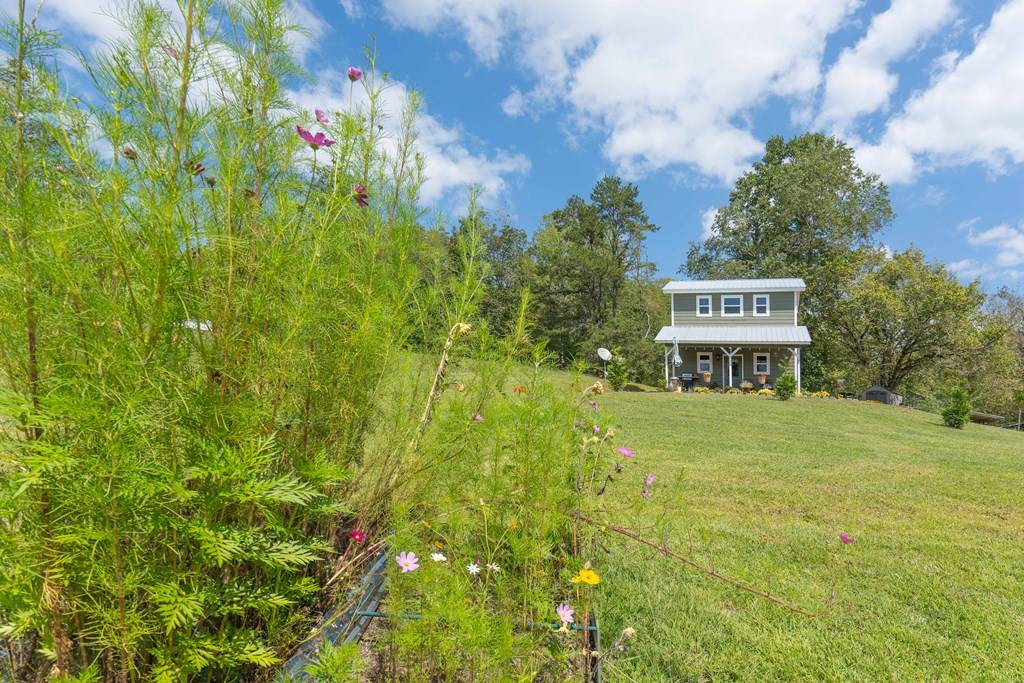 Hayesville, NC 28904,45 Joe Lane