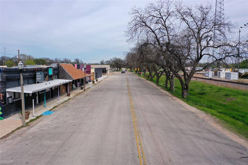 Clyde, TX 79510,306 N 1st Street