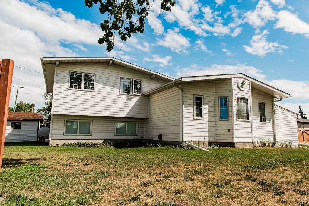 Clairmont, AB T8X 5A4,9920 101 AVE