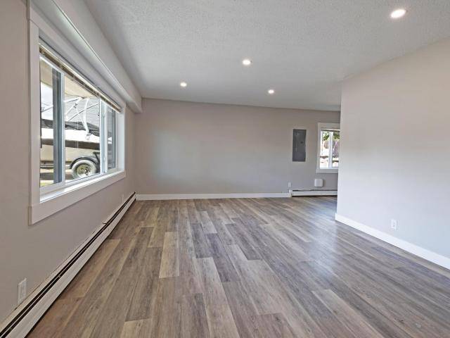 273 SPRUCE AVE, Kamloops, BC V2B 1H9