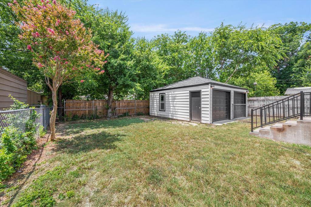 Fort Worth, TX 76116,7641 Dahlen Street