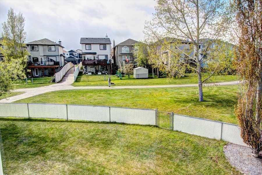 Calgary, AB T3Y 3R1,418 Bridlewood PL SW