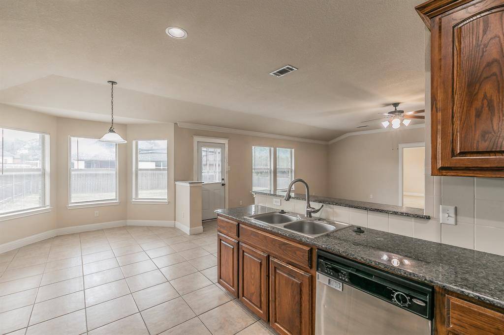 Weatherford, TX 76086,226 Water Oak Lane