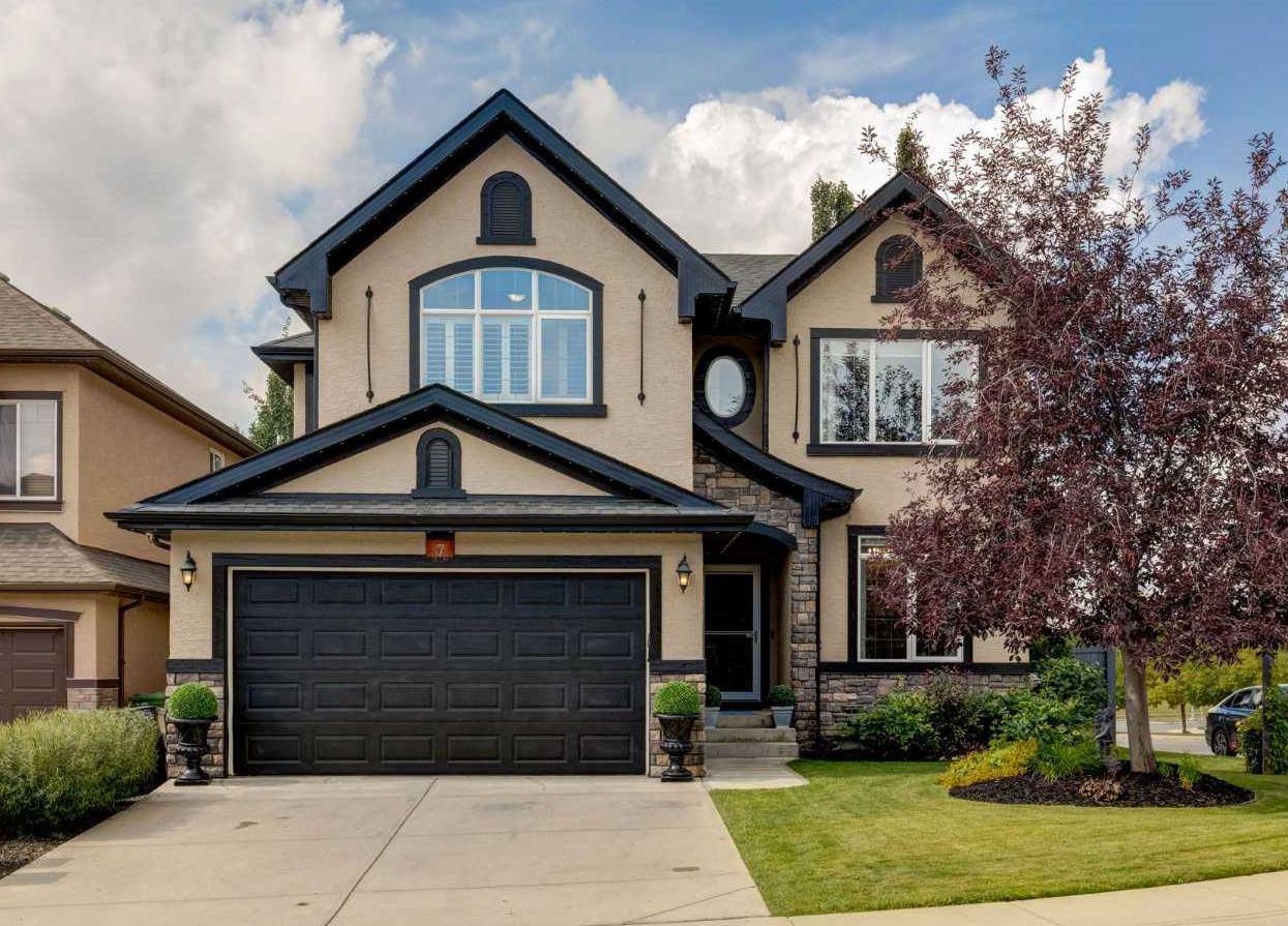 Calgary, AB T3L 0B4,7 Tuscany Estates Close NW