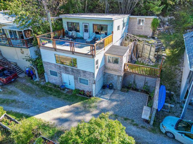 Kamloops, BC V2H 1N8,2044 PAUL LAKE ROAD